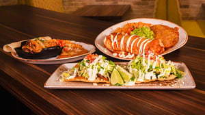 Tostada-Burrito-Fajitas-at-Uno-Mas-Street-Tacos-and-Spirits_Color-full_q085_1920x1080