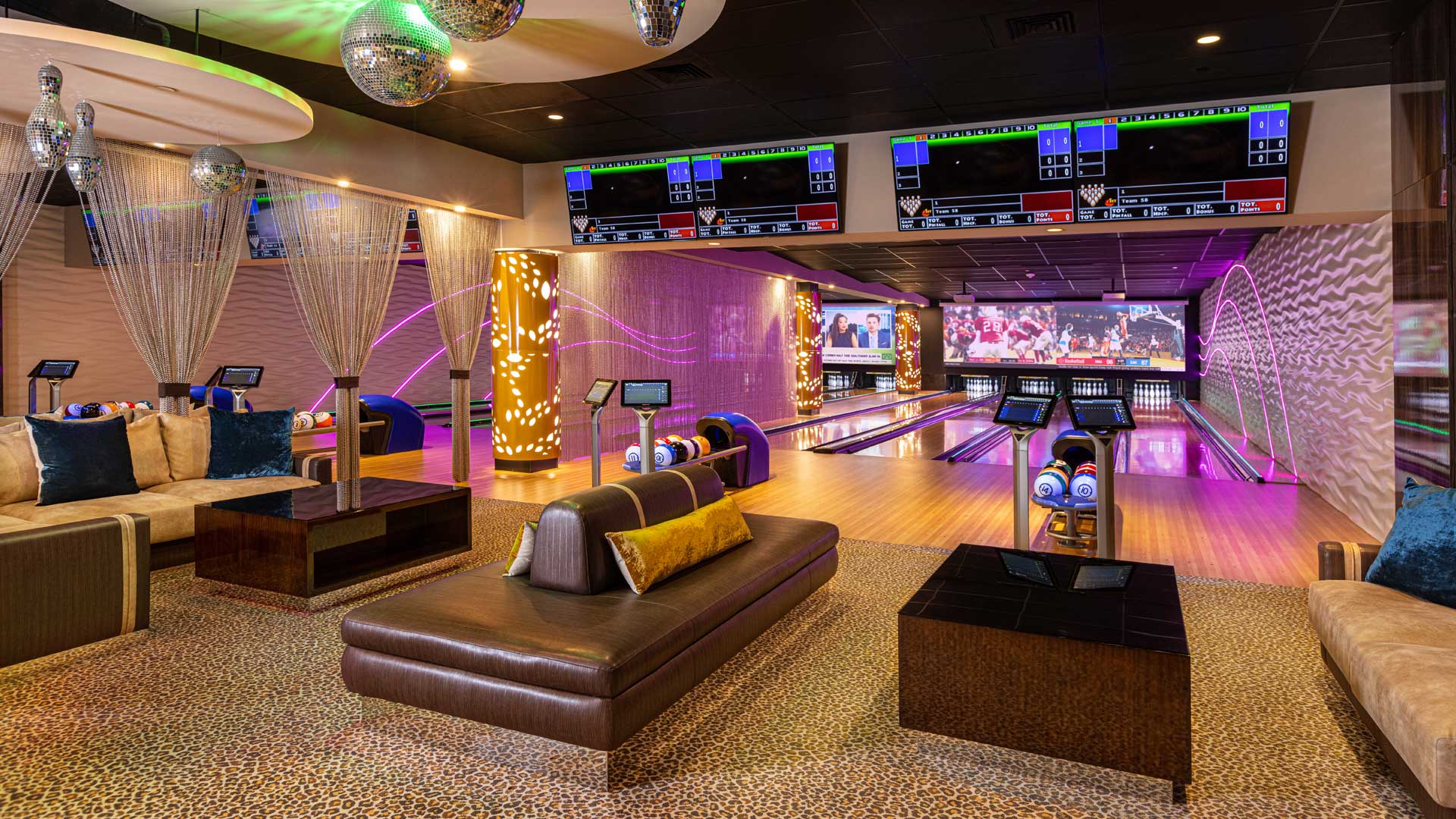 Kingpin-VIP-Lanes-and-Lounge-seating-area-and-lanes-01-hero-image_v01_1920x1080